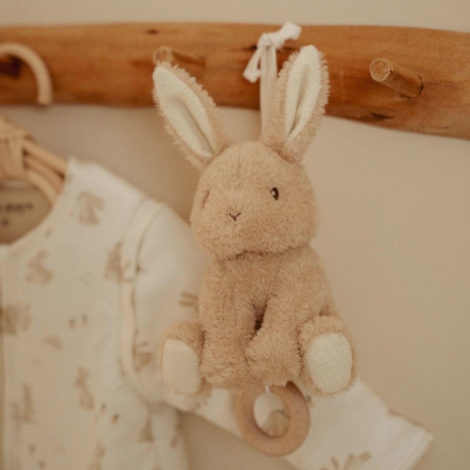 Little Dutch muzikālā rotaļlieta Zaķītis – Baby Bunny – foto 2