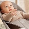 BabyBjörn Bliss šūpuļkrēsls – Sand Grey Woven Classic Quilt – foto 3