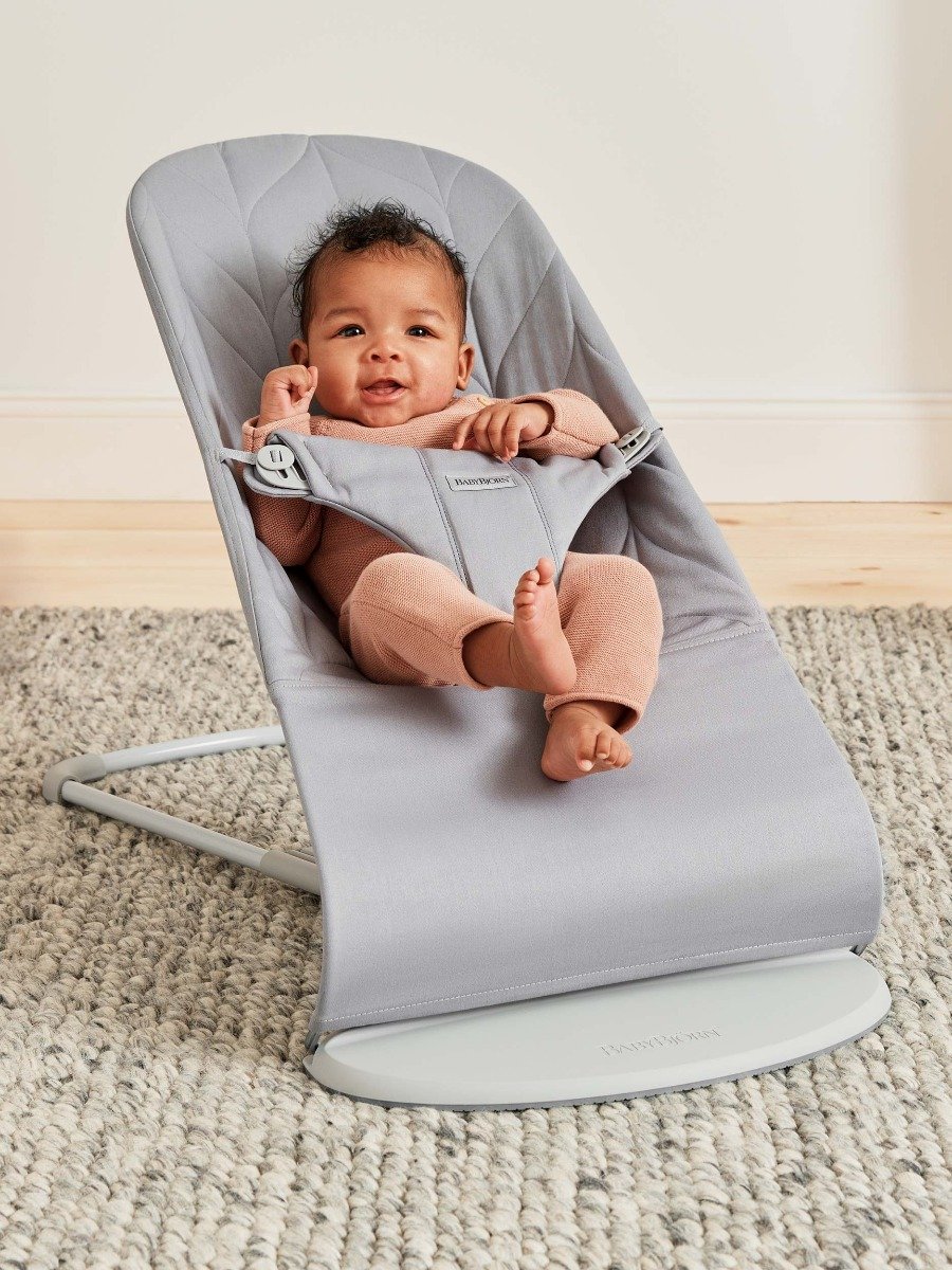 BabyBjörn Bliss šūpuļkrēsls – Light Grey Woven Petal Quilt – foto 4
