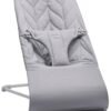 BabyBjörn Bliss šūpuļkrēsls – Light Grey Woven Petal Quilt