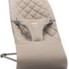 BabyBjörn Bliss šūpuļkrēsls – Sand Grey Woven Classic Quilt