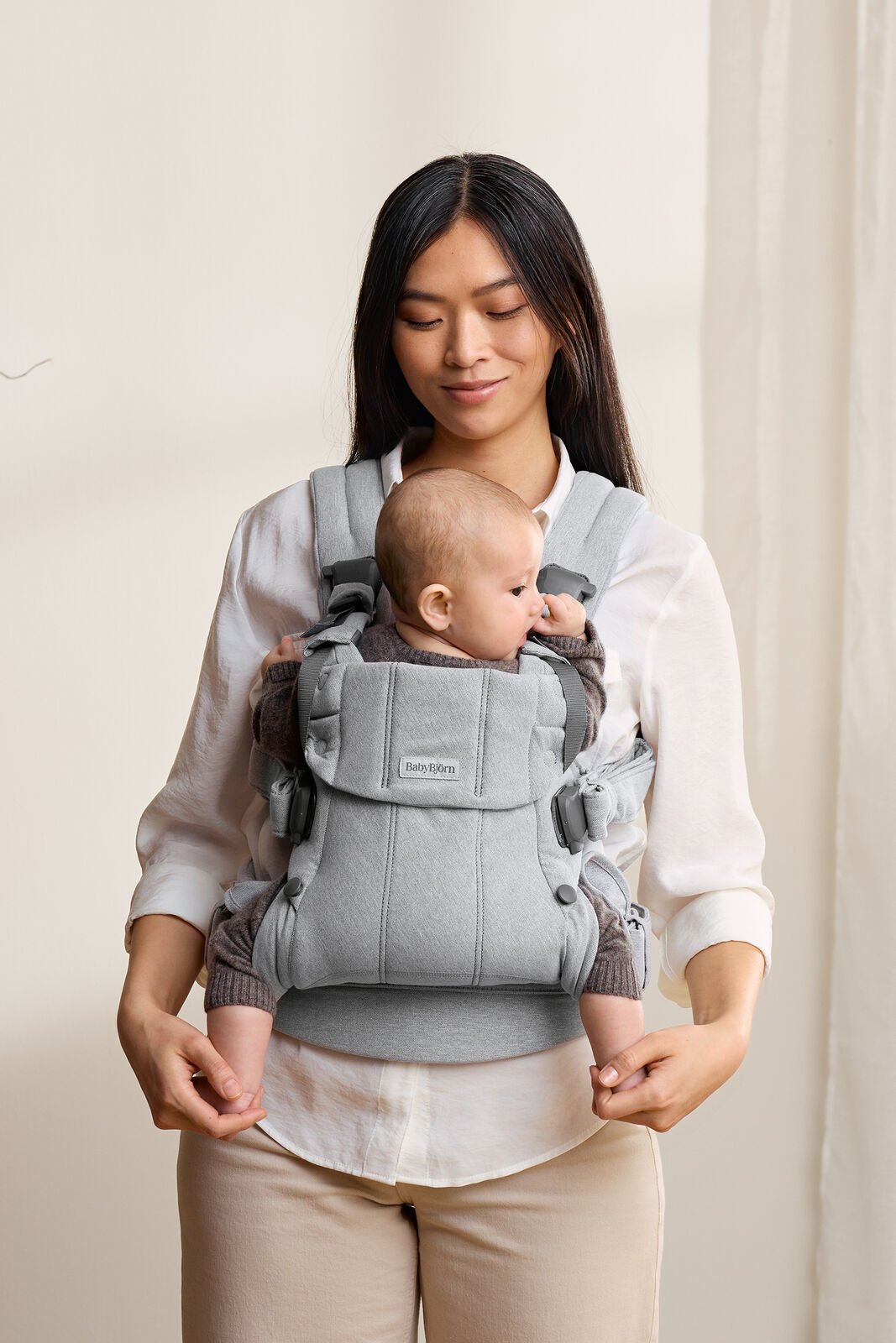 BabyBjörn Harmony Woven Melange ķengursoma Light Grey
