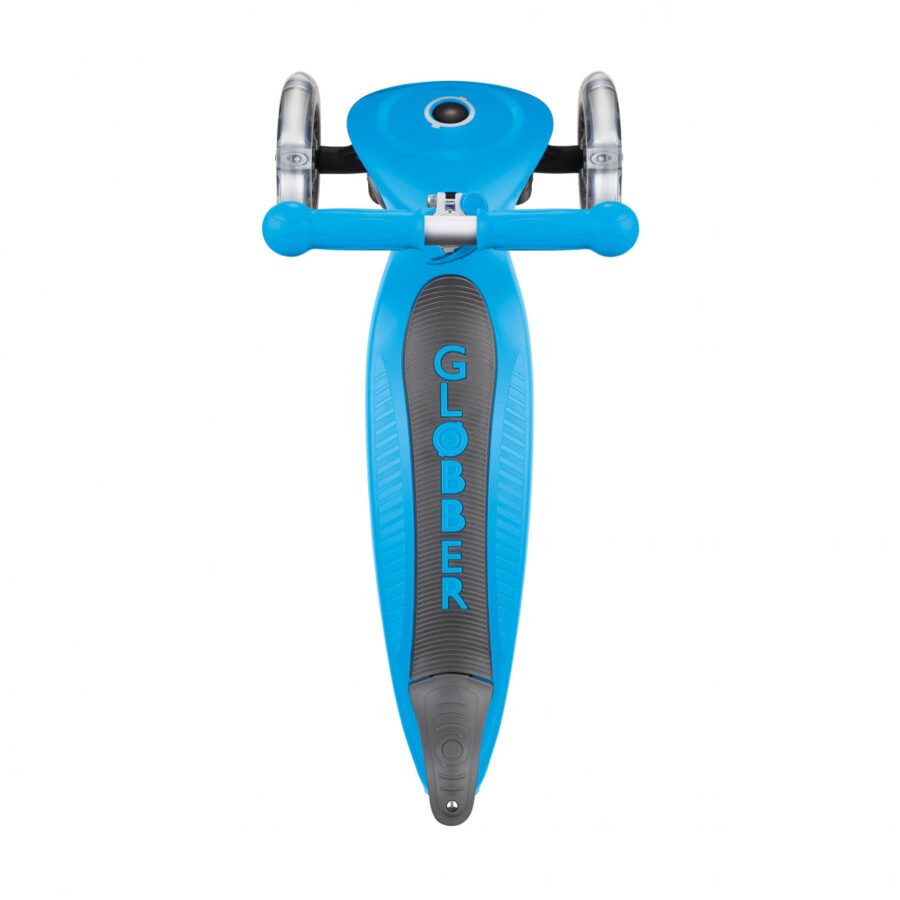 Zils Globber Primo Foldable skrejritenis ar salokāmu stūri un trim riteņiem