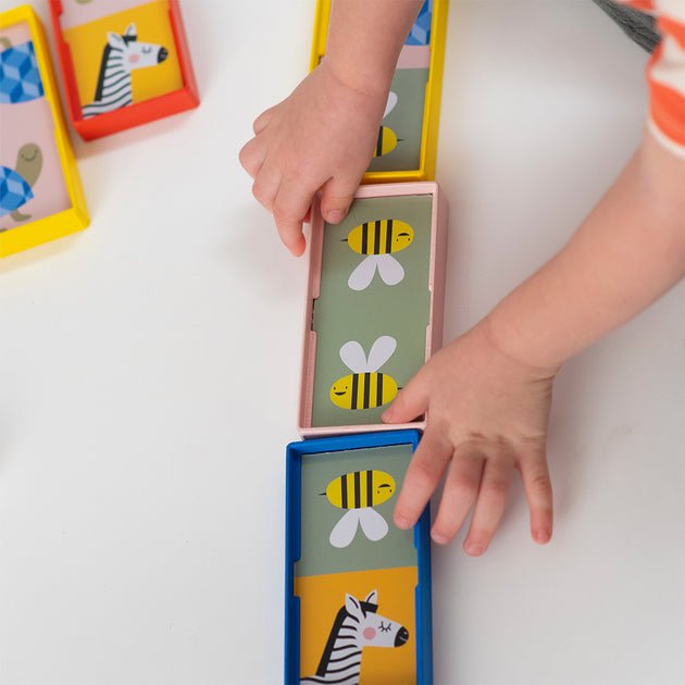 Taf Toys mans pirmais domino – foto 4
