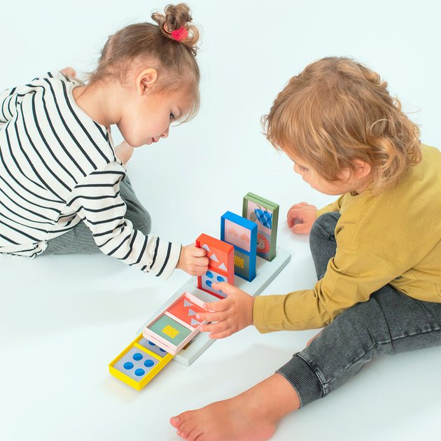 Taf Toys mans pirmais domino – foto 2