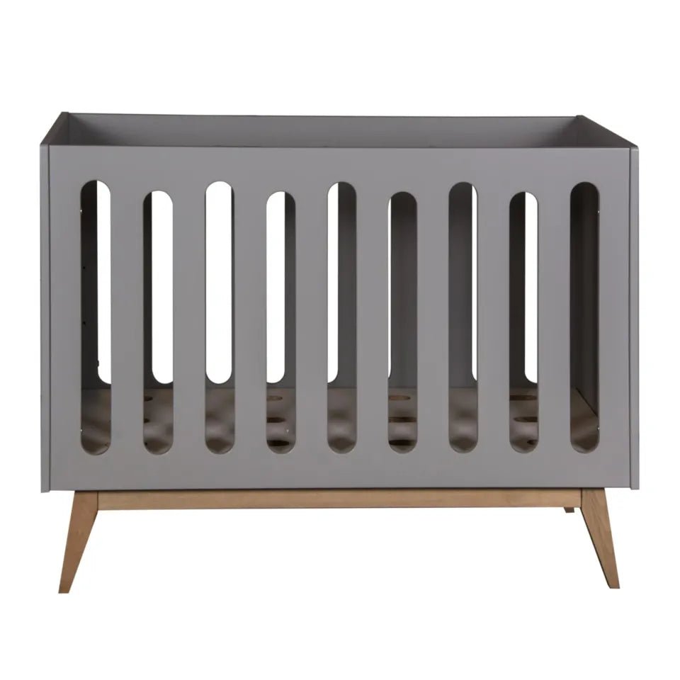 54014124_1-1.jpg Quax bērna gultiņa Trendy Bed 120x60cm (Griffin Grey)