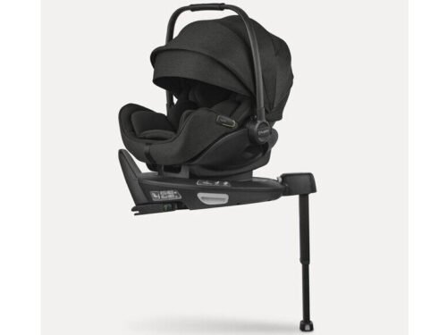 Bugaboo melns autokrēsliņš ar jumtiņu un stiprinājumu pamatnei