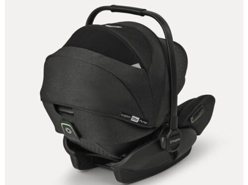 Bugaboo melns autokrēsliņš ar rokturi un noapaļotu jumtiņu