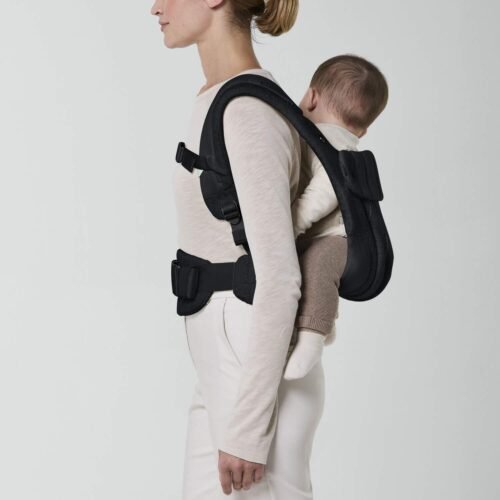 Cybex Coya ķengursoma Boucle Stone Black 4