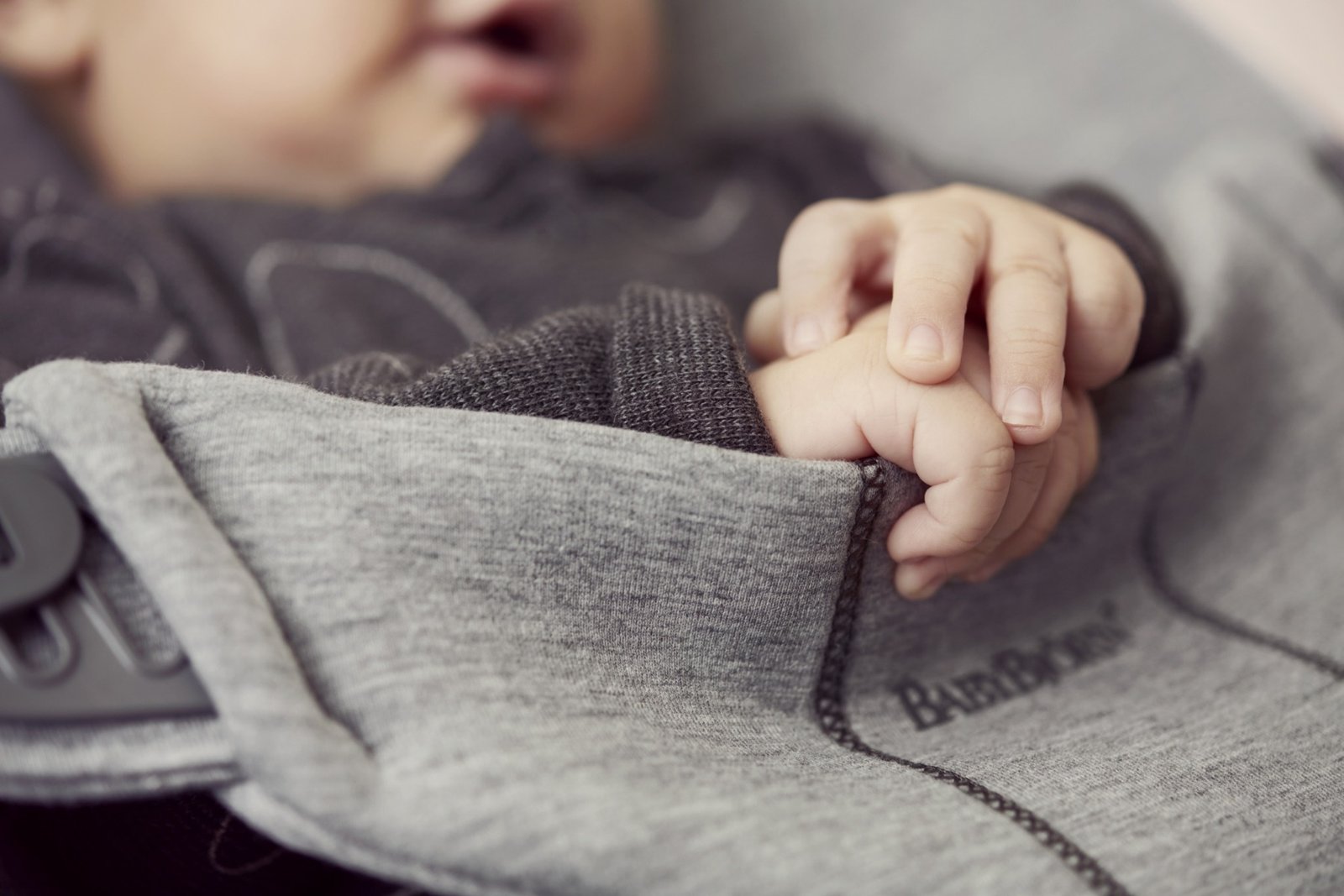 BabyBjörn Bliss šūpuļkrēsls – Light Grey Jersey – foto 2