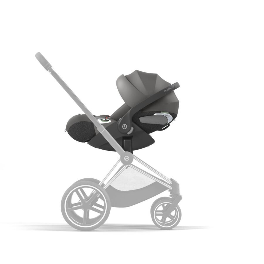 Cybex Cloud T i-Size mirage pelēks autokrēsliņš uz bērnu ratu rāmja ar kulbu zem tā
