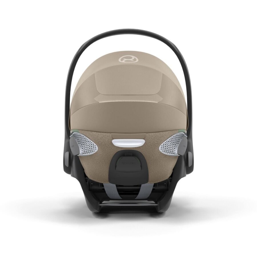 Cybex Cloud T i-Size bēšs autokrēsliņš ar melnu rokturi un zīdaiņa ieliktni īsu samazināšanai