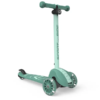 Zaļš Scoot and Ride Highwaykick 3S skrejritenis ar trim riteņiem un regulējamu stūri