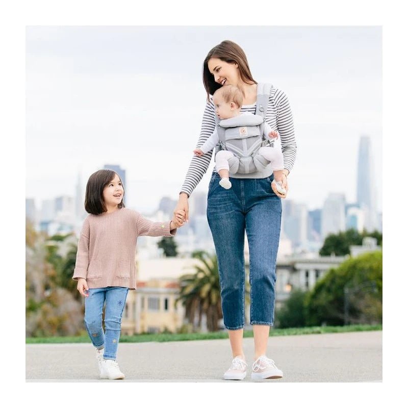 Ergobaby Omni 360 Cool Air Mesh ķengursoma Pearl Grey 3