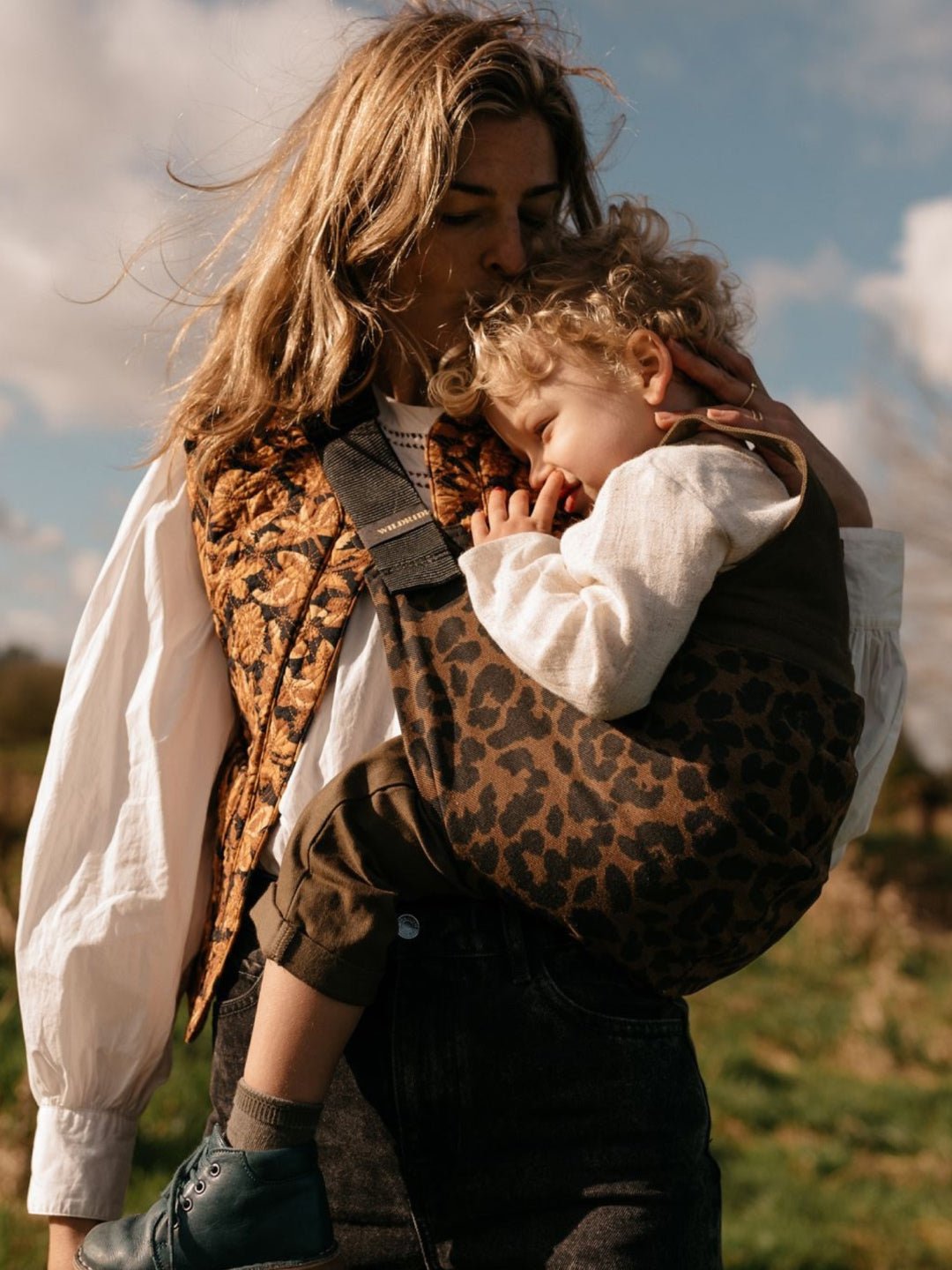 Wildride Toddler Swing Carrier ķengursoma Brown Leopard