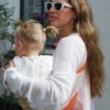Wildride Toddler Swing Carrier ķengursoma Orange Graphic