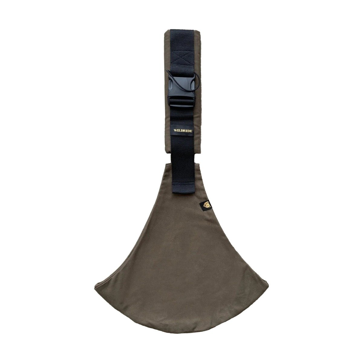 wildride-toddler-swing-carrier-coffee-balts-fons Wildride Toddler Swing Carrier ķengursoma coffee